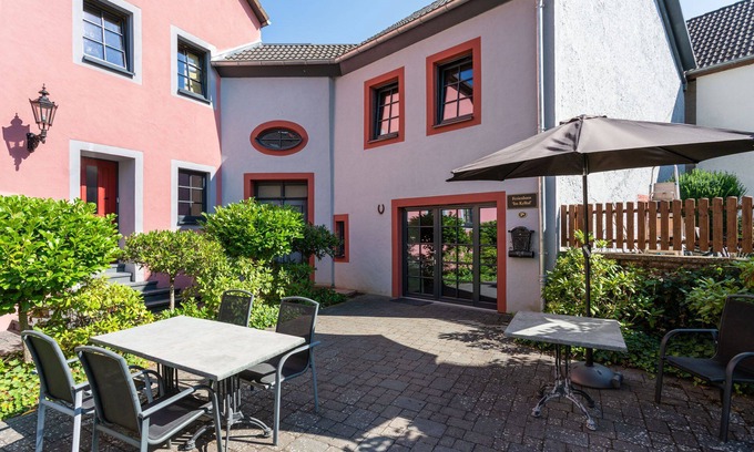 Malberg House | Romantisches Ferienhaus mit Sauna und Garten