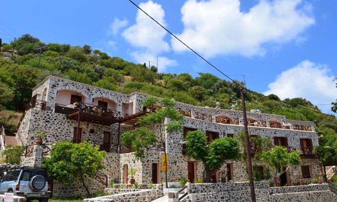 Mandraki House | Romantzo