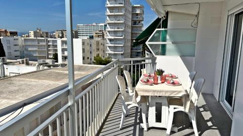 Grao de Gandia Apartment | ROMPEOLAS GANDIA - Alquiler solo a familias