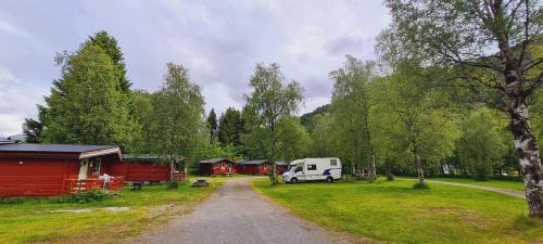 Isfjorden House | Romsdalseggen Camping
