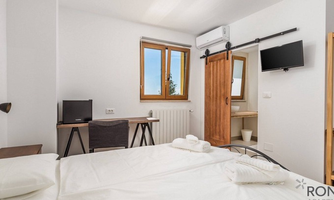 Vrh Apartment | Rona Mea Vista room 4