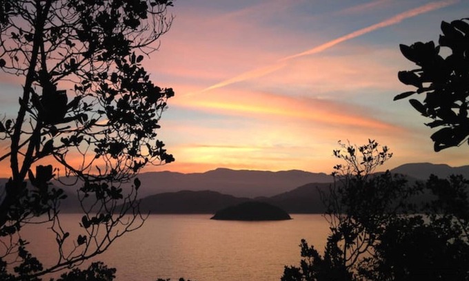 Ubatuba House | Rony Lookout - Praia do Almada- North Coast/Ubatuba- SP