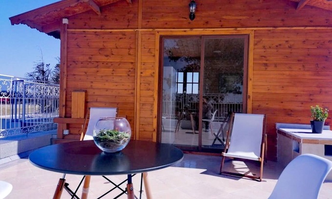 Ain Tizgha Ski Chalet | Rooftop chalet