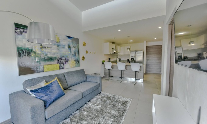 San Jose Apartment | Rooftop luxury splendor @ Escalante