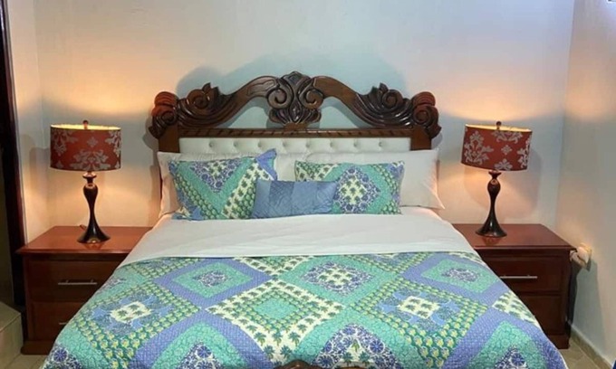 Nordesa III Apartment | Rooftop Oasis. Lovely one bedroom apartment- Ocean view