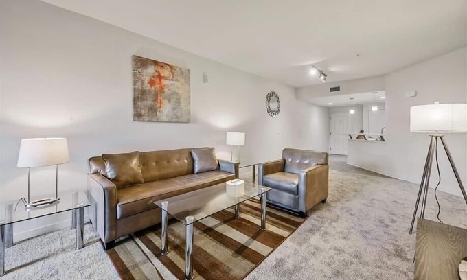 Mira Mesa Apartment | Rooftop Spa & Pool | 1 BR w/Sauna | Mira Mesa