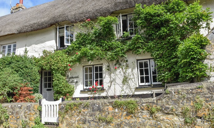 Drewsteignton Cottage | ROOKWOOD, pet friendly, luxury holiday cottage in Drewsteignton