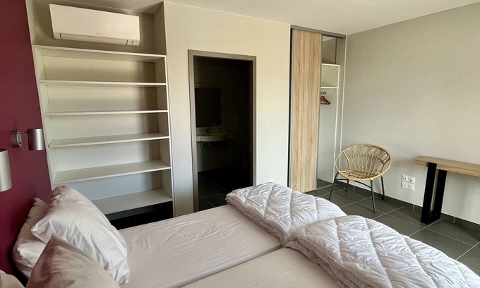 Planzolles House | Room 1 - double room