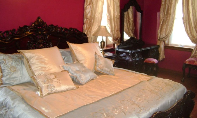 Fort Plain Bed & Breakfast | Room #1 We are only 30 min. away from "BASEBALL HALL OF FAME" in Coopers Town .