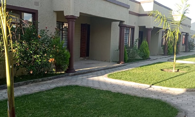 Chililabombwe House | Room-3 Bedrooms Apartment - Fully Furnis