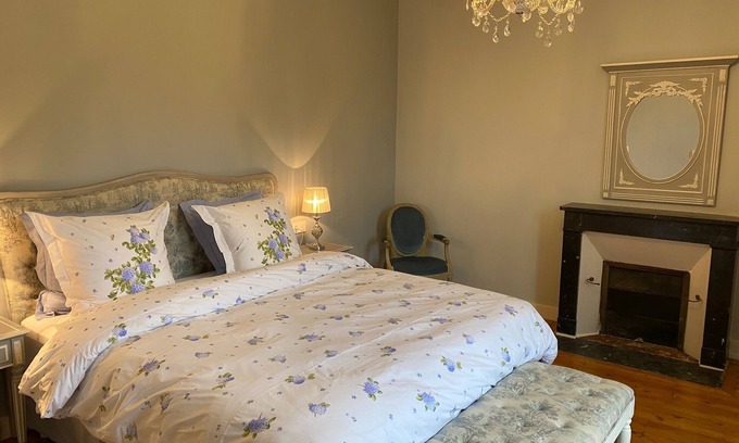 Jarze Bed & Breakfast | Room 4 double bedroom with en-suite