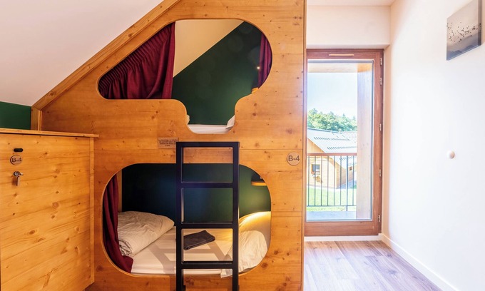 Faverges-Seythenex Apartment | Room 'Chambre B' with Mountain View, Shared Terrace and Wi-Fi