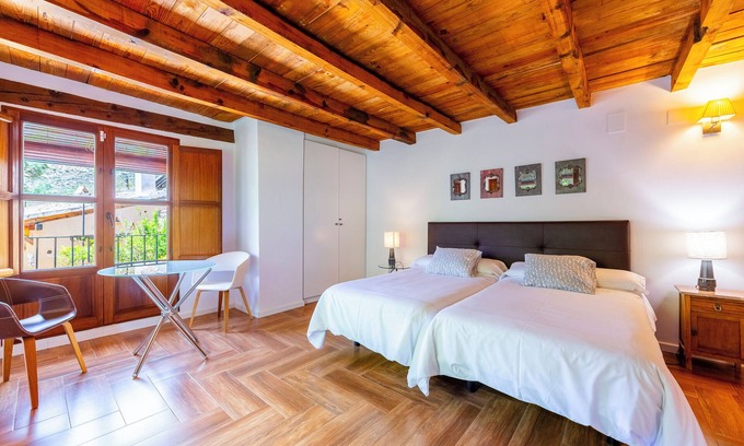 Puebla de Don Fadrique Apartment | Room 'Doble 4 Molino Del Machero' with Mountain View, Shared Pool and Wi-Fi