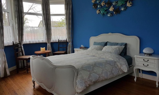 Zele House | Room Feliz