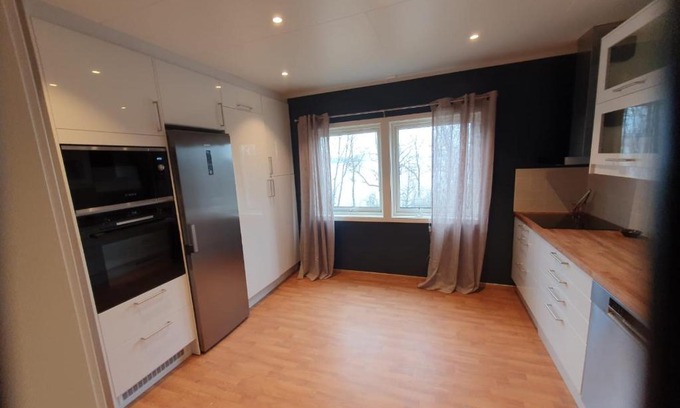 Sorreisa Municipality House | Room Finnsnes