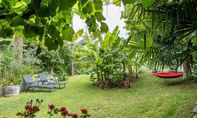 Ihringen Apartment | Room 'Gästezimmer' with Shared Terrace, Shared Garden and Wi-Fi