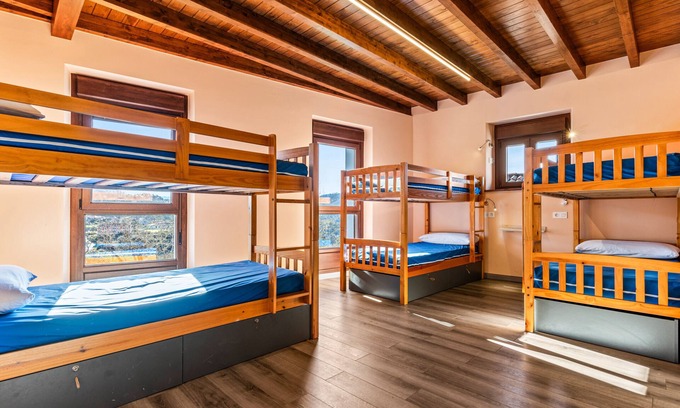 Pivierda Apartment | Room 'Habitacion 2' with Mountain View, Wi-Fi, and Air Conditioning