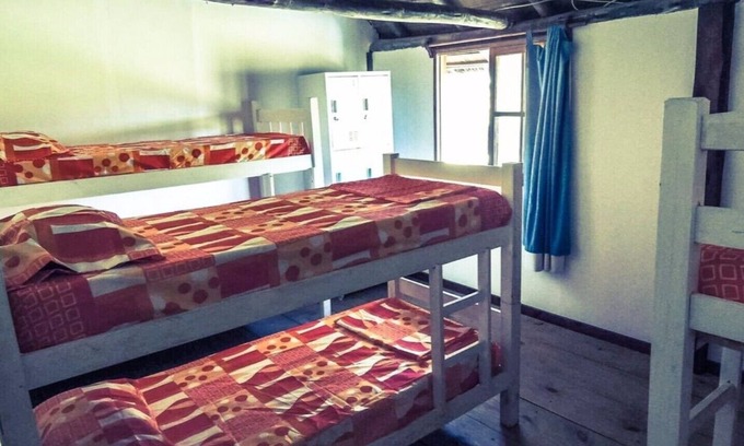 El Chorro Bed & Breakfast | ROOM III, 6 PEOPLE