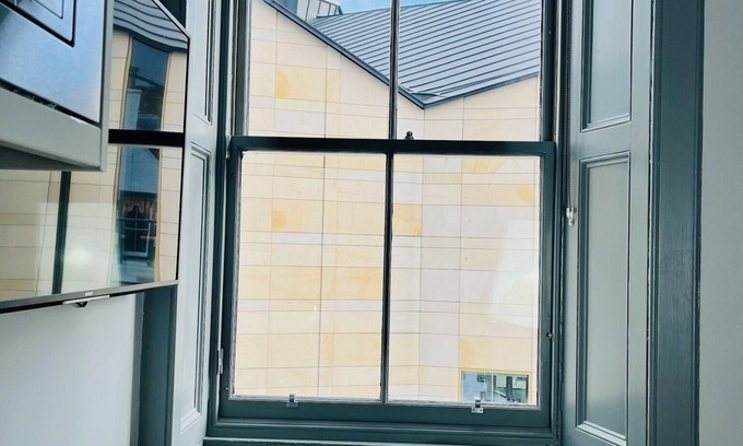 Galashiels Apartment | Room in the Borders - 1 Sime Place