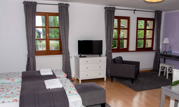 Mistelgau Cottage | Room Neubürg - Manor Mengersdorf