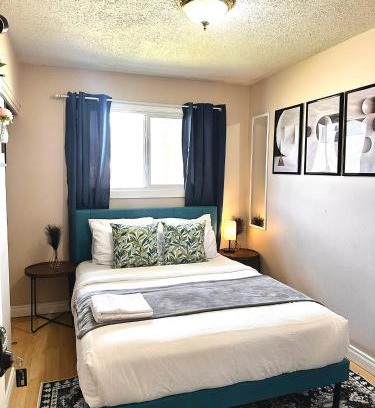 Northeast Edmonton House | Room of mine