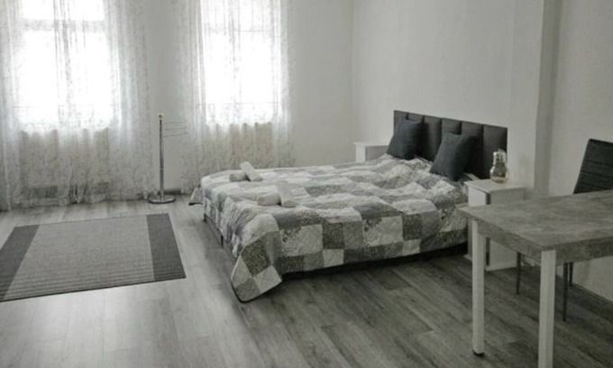 Bahnhofsvorstadt Hotel | Room rental Freiberg center