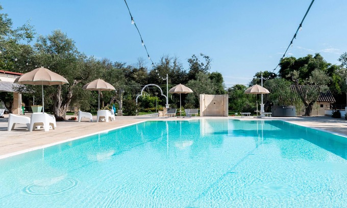 Castromediano Apartment | Room 'San Biagio - Deluxe 3' with Shared Pool, Wi-Fi and Air Conditioning