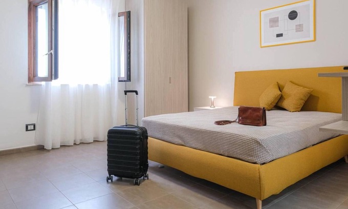 Mazzarino Apartment | Room 'Stanza Del Grano' with Shared Terrace, Wi-Fi and Air Conditioning