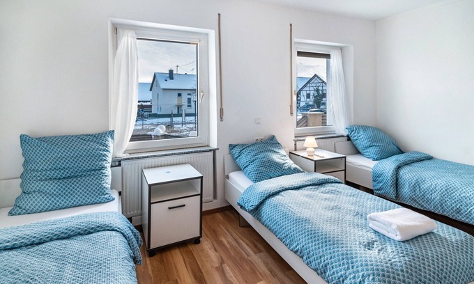 Berg Apartment | Room 'Zimmer 4' with Wi-Fi