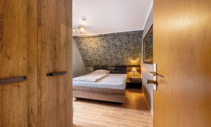 Pruem Apartment | Room 'Zimmer 5' with Wi-Fi