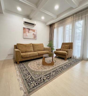 Section 9 House | Roomah Puteh