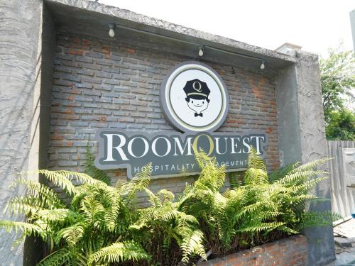 Don Muang Hotel | RoomQuest Bangkok Don Mueang Airport
