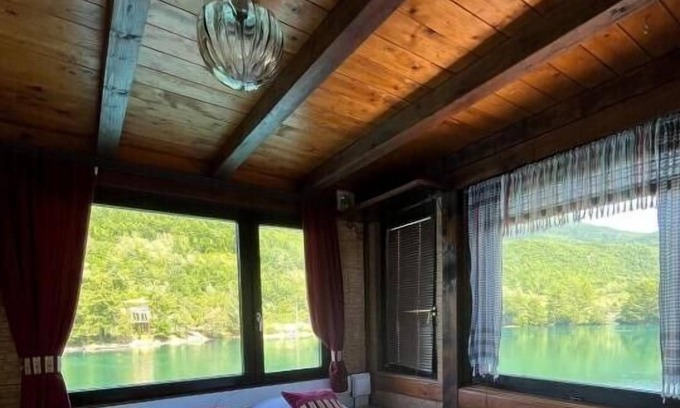Lohovo Apartment | Rooms and Apartments Neron / Triple room 4