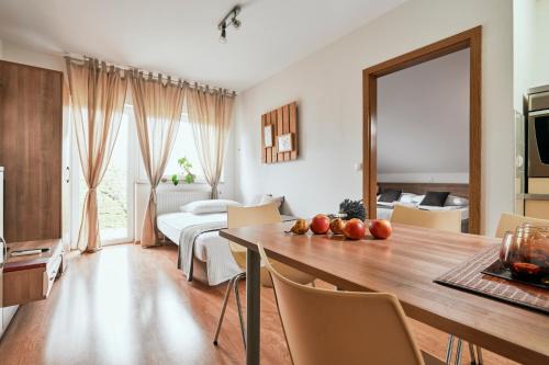 Dolenjske Toplice Hotel | Rooms & Restaurant Ostarija