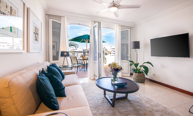 Arrecife Apartment | Rooms & Suites Terrace 4D - Luxury penthouse very close to El Charco San Ginés