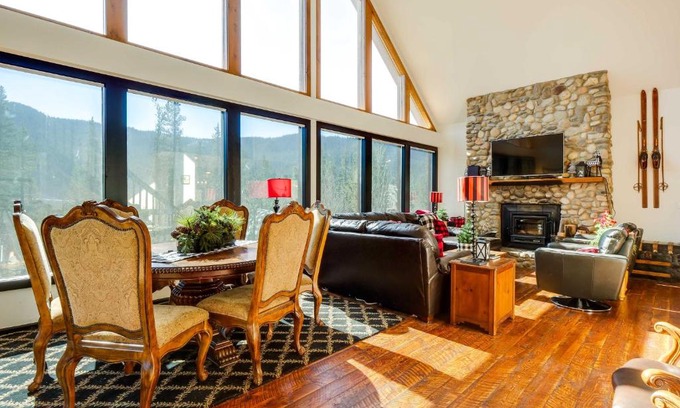 Alma House | Roomy Alma Cabin with Pool Table Ski, Hike, and Fish!