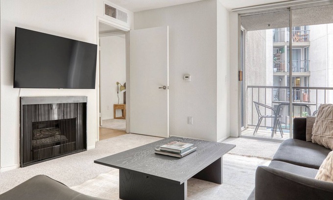 Los Feliz Apartment | Roomy Glendale 1BR w/ Gym, Pool & W/D, near Americana Mall, by Blueground