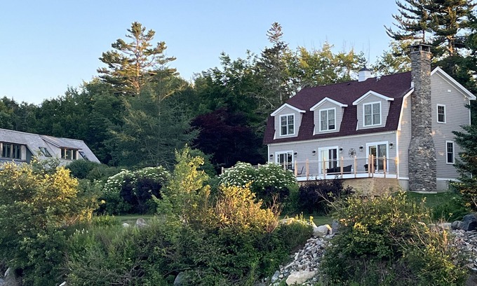 Manset Cottage | 'Rooster Cottage' Harborside - Built New 2022