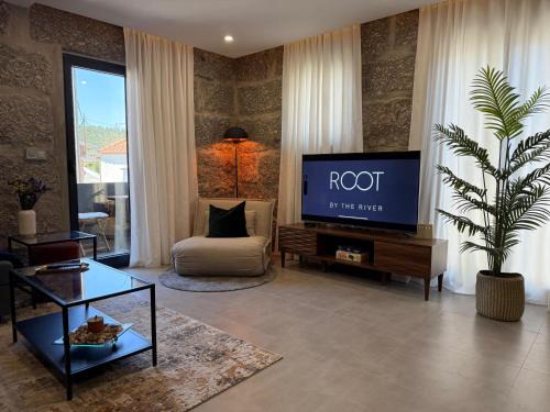Castelo de Paiva Villa | ROOT by the River