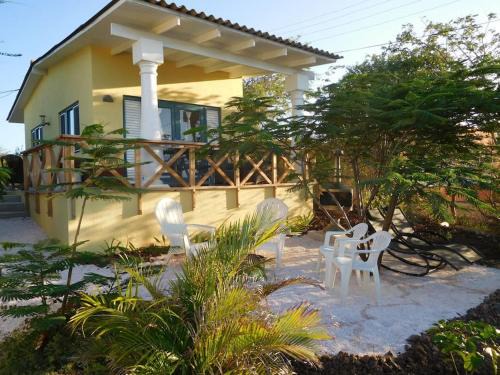 Curacao Apartment | Rosa's Rust en Pad