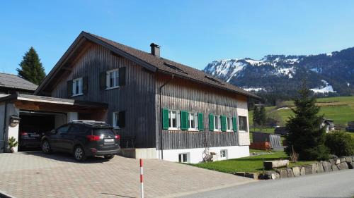 Grossdorf Apartment | Rosanna