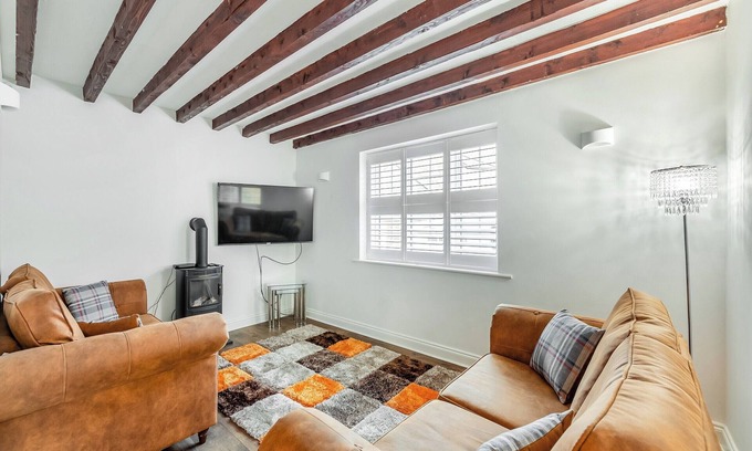 Yarm Cottage | Rose Cottage - UK45971