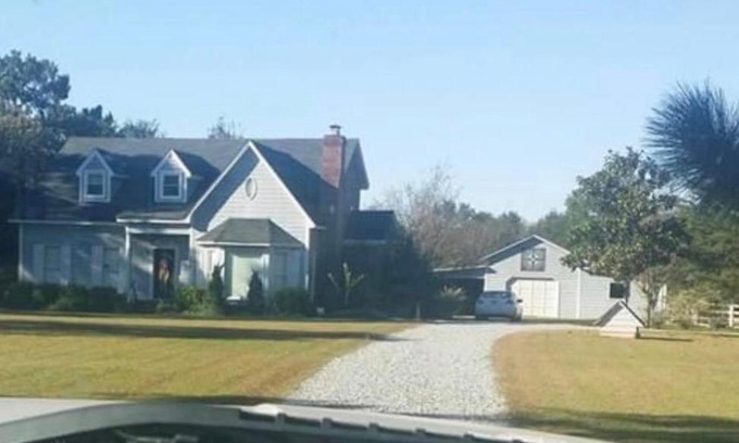 Albany House | Rose Ellen’s Country Estate