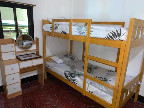 Loon House | Rose Guest House