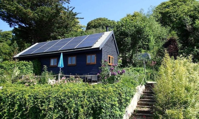 Langport Cabin | Rose Lodge, Eco Lodge with Hot Tub