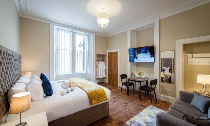 South Galson Apartment | Rosedene Highland House Emperor Studio Apart 3