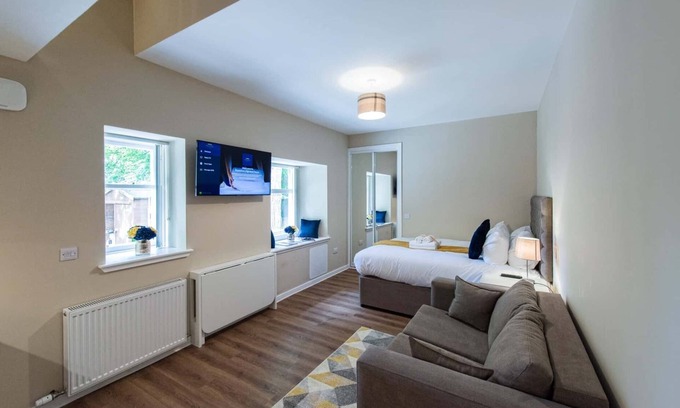South Galson Apartment | Rosedene Highland House - King Studio Apartment 4