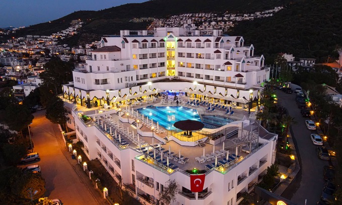 Gulluk Hotel | Roseira Beach Resort
