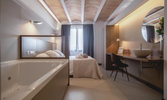 Morella Apartment | Rosella by CASALEA