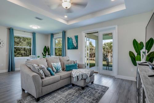 Englewood East House | Rosemont Bungalow